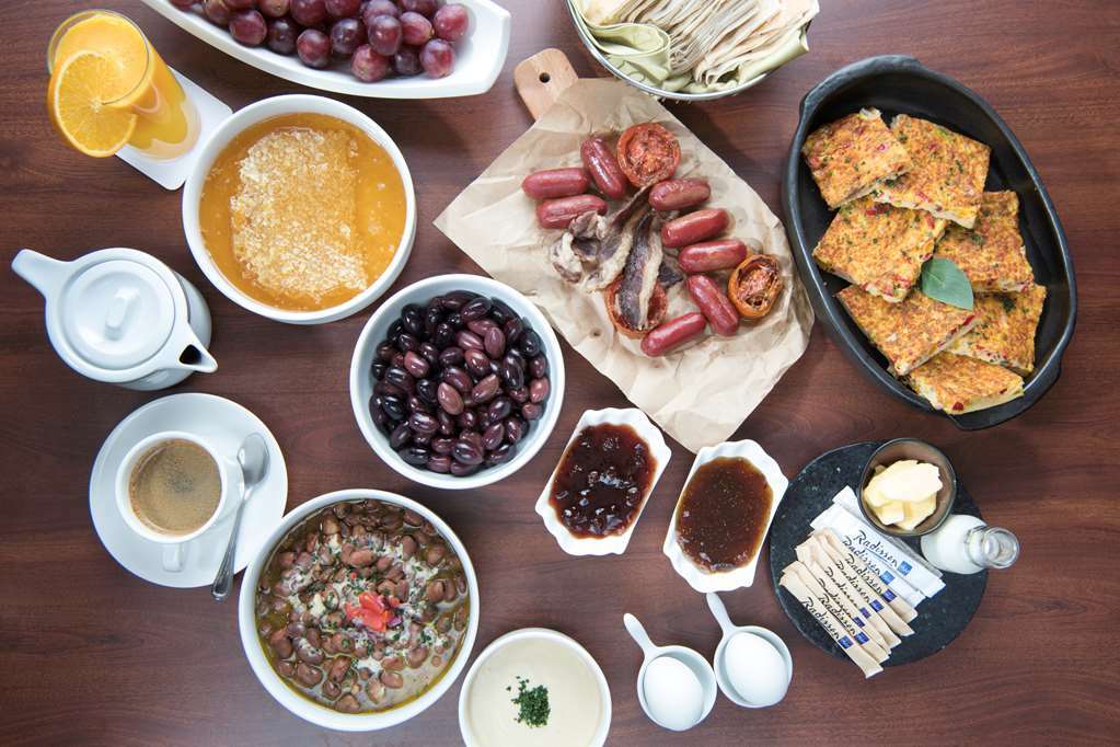 Amjad Royal Suites Hotel Jidda Restaurang bild