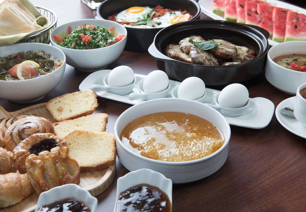 Amjad Royal Suites Hotel Jidda Restaurang bild